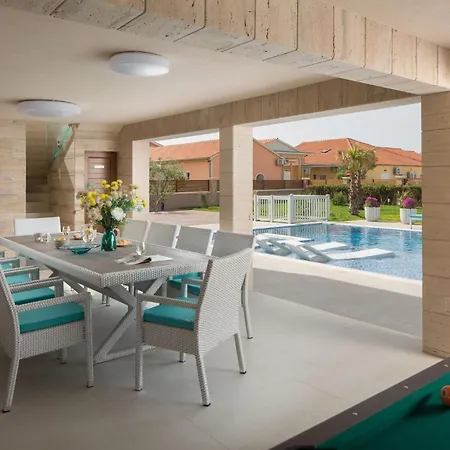 Malibu Eclipse By Interhome Prázdninový dům Vir