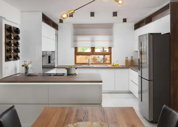 Malibu Eclipse By Interhome