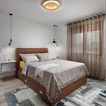 Malibu Eclipse By Interhome * Vir