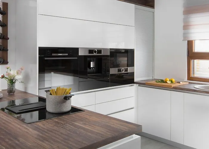 Malibu Eclipse By Interhome * Vir