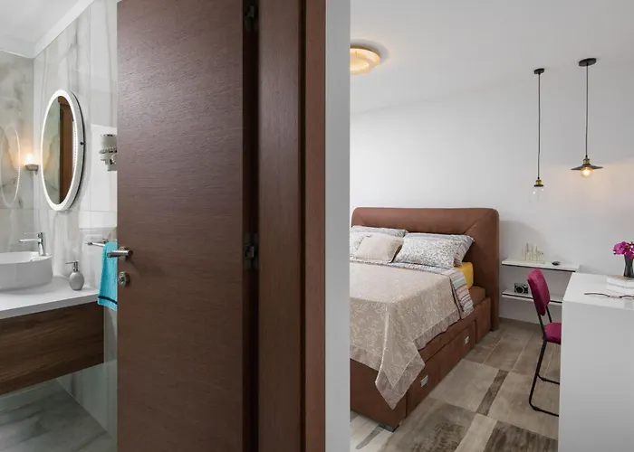 Malibu Eclipse By Interhome Tatil Evi *