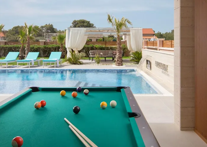 Malibu Eclipse By Interhome Tatil Evi Vir